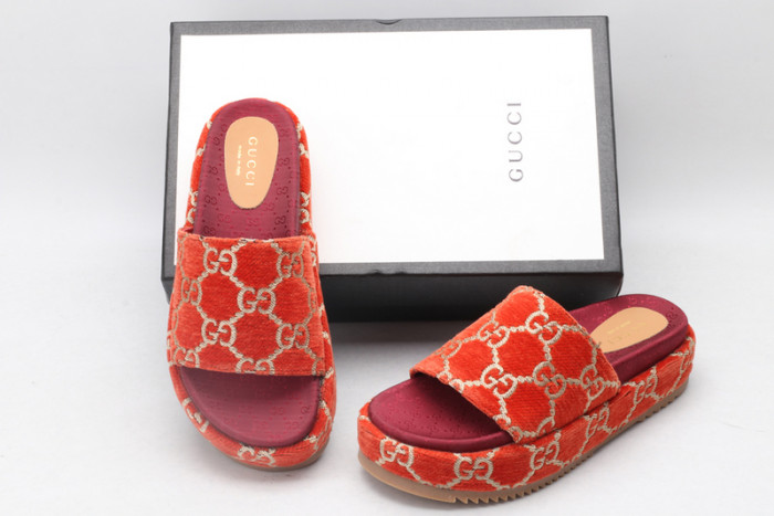 GUI SANDAL