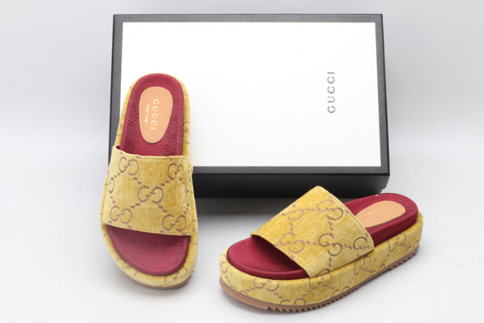 GUI SANDAL