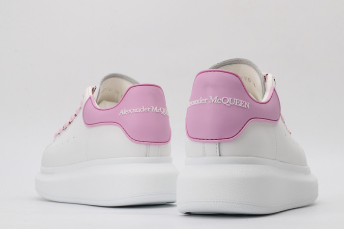 ALEX MCQU SNEAKER