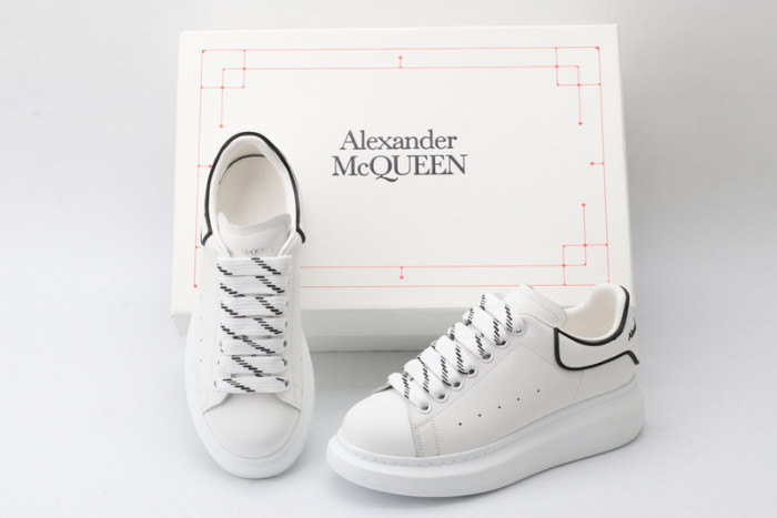 ALEX MCQU SNEAKER