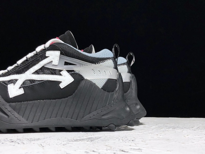OFW SNEAKER