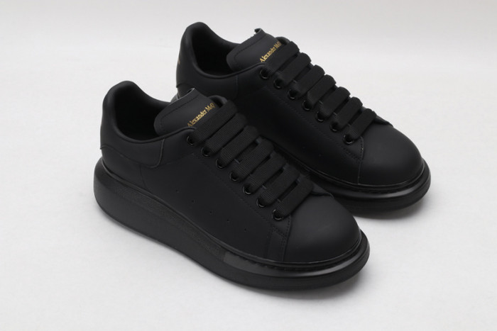 ALEX MCQU SNEAKER