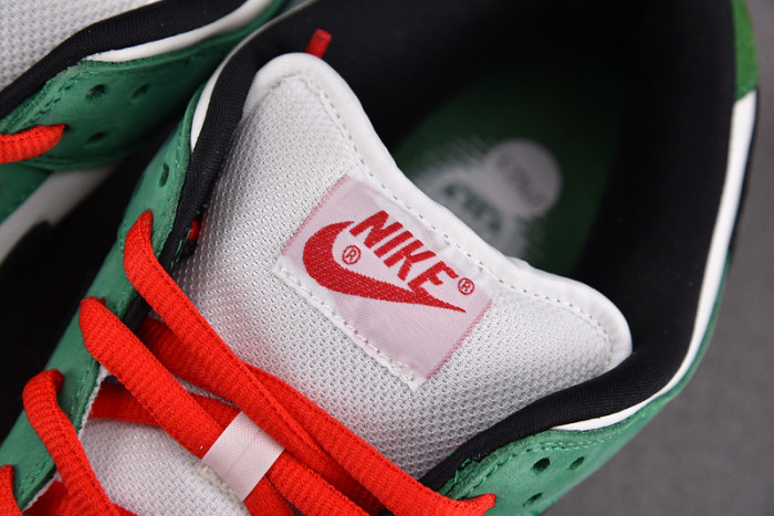 Nike SB Dunk Low Heineken 304292-302