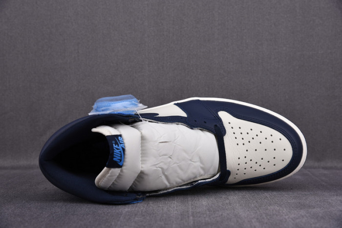 AIR JORDAN 1 RETRO HIGH OBSIDIAN UNC 555088-140