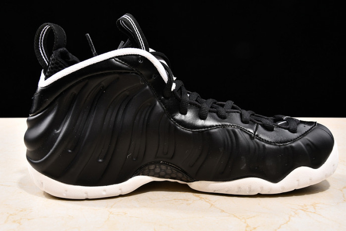 NIKE AIR FOAMPOSITE PRO “DR. DOOM” BLACK/WHITE 624041-006