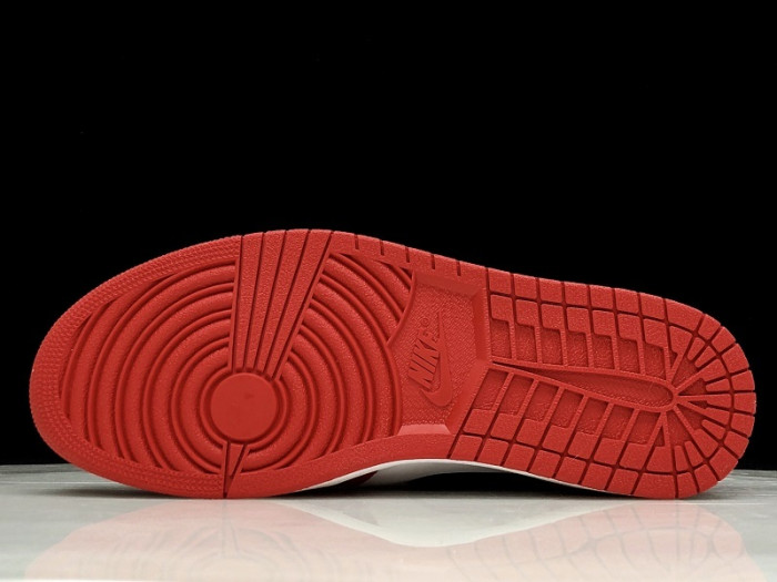 AIR JORDAN 1 RETRO "HOMAGE TO HOME" RED 861428-061