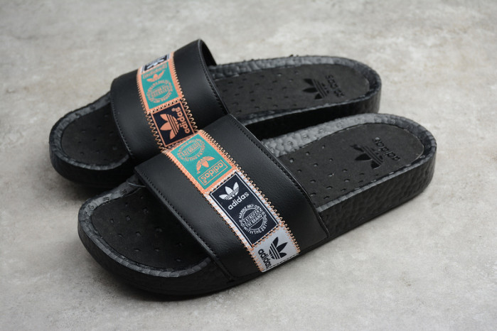 ADILETTE BOOST SLIPPER FX7478