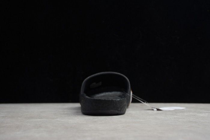 ADILETTE BOOST SLIPPER FX7478