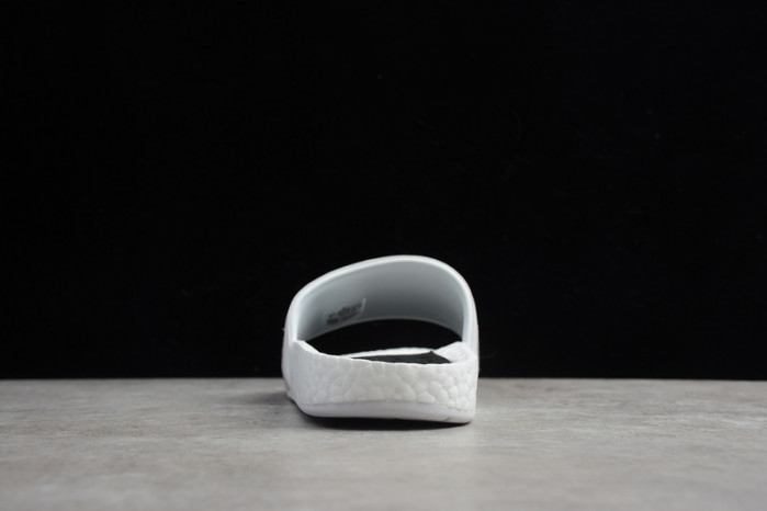 ADILETTE BOOST SLIPPER FX7466