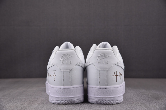 Travis Scott x NIKE AIR FORCE 1 CW2288-111