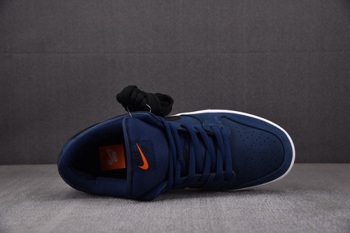 Nike SB Dunk Low Navy Black Gum CW7463-401