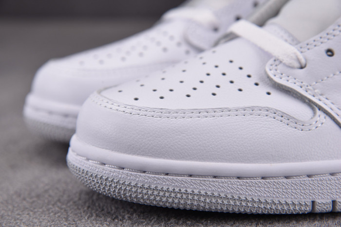 Air Jordan 1 Retro Low OG “Neutral Grey” CZ0790-100