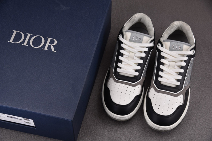 D10R B27 LOW SNEAKER