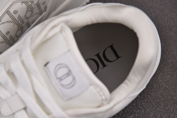D10R B27 LOW SNEAKER