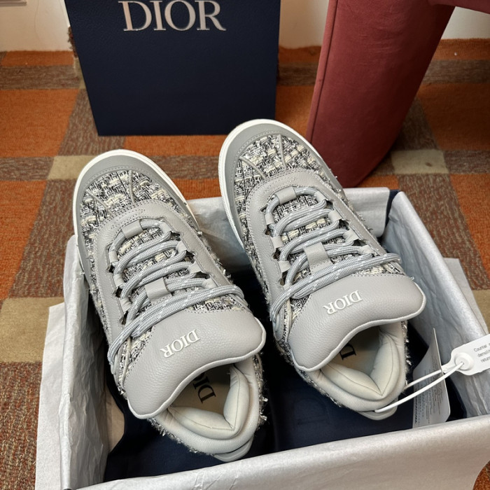 D10R SNEAKER