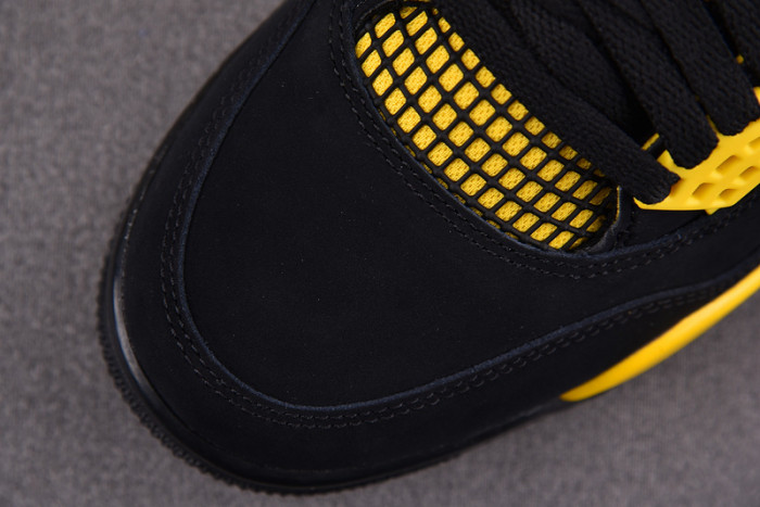 Air Jordan 4 Thunder 2023 DH6927-017