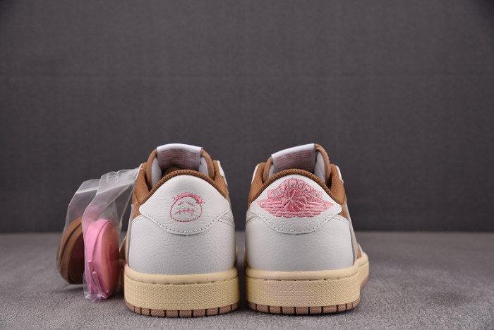 Travis Scott x Air Jordan 1 Low “Sail/Shy Pink” DM7866-106