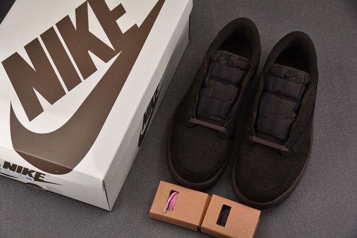 Travis Scott x Air Jordan 1 Low OG “Velvet Brown” DM7866-202