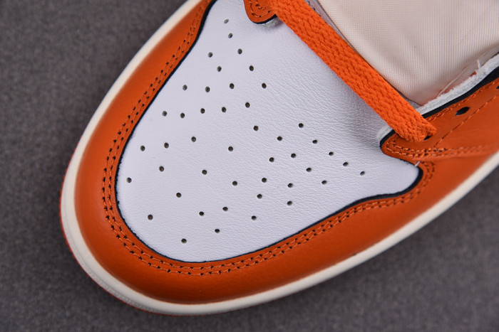 Air Jordan 1 High OG WMNS Starfish DO9369-101