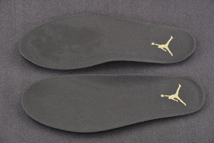 Air Jordan 4 SE Craft “Photon Dust” DV3742-021