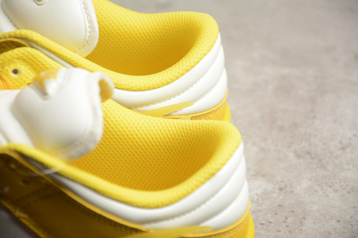 Nike Dunk Low Twist “Vivid Sulfur” DZ2794-100