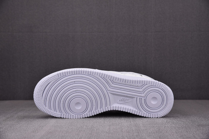 Billie Eilish x NK AIR FORCE 1 Low “Triple White” DZ3674-100