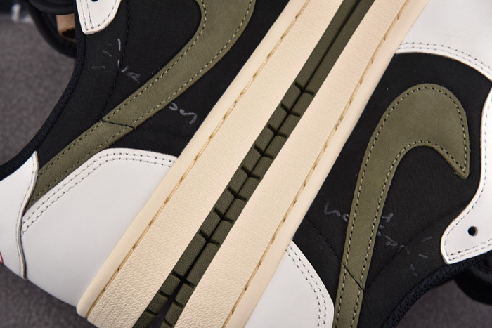 Air Jordan 1 Retro Low OG SP Travis Scott Olive (Women