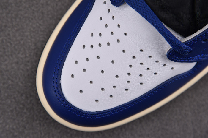 Air Jordan 1 High OG Rare Air “Deep Royal Blue” DZ5485-100