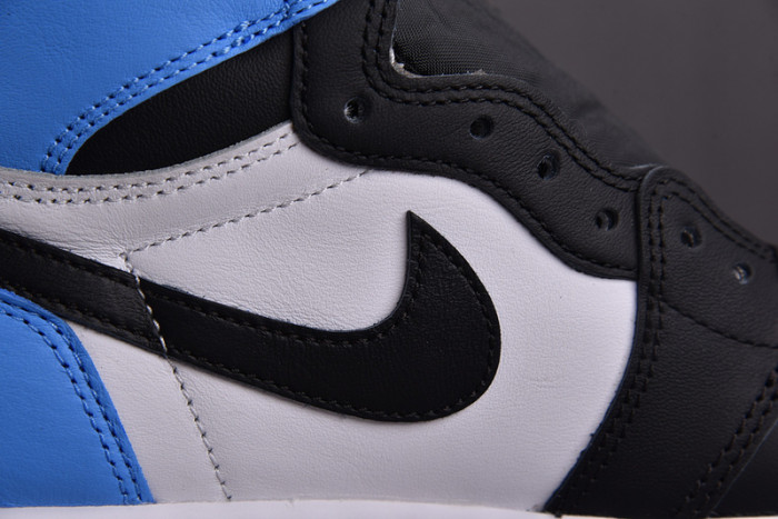 Air Jordan 1 High OG University Blue DZ5485-400