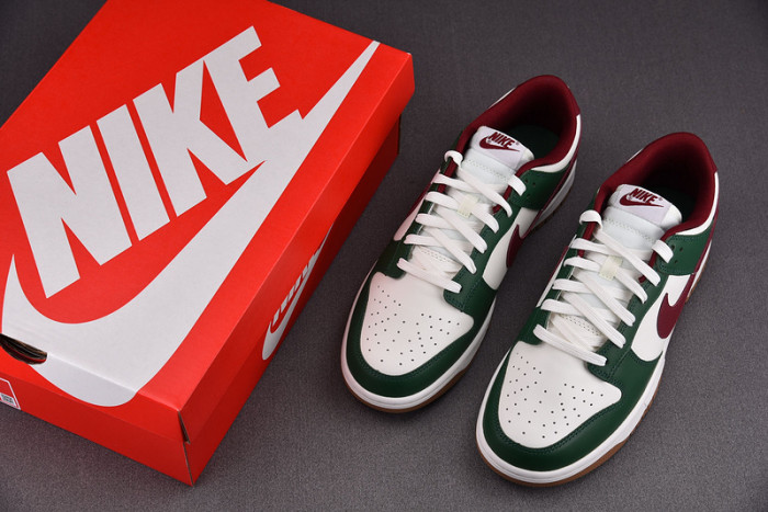 Nike Dunk Low Gorge Green Style FB7160-161
