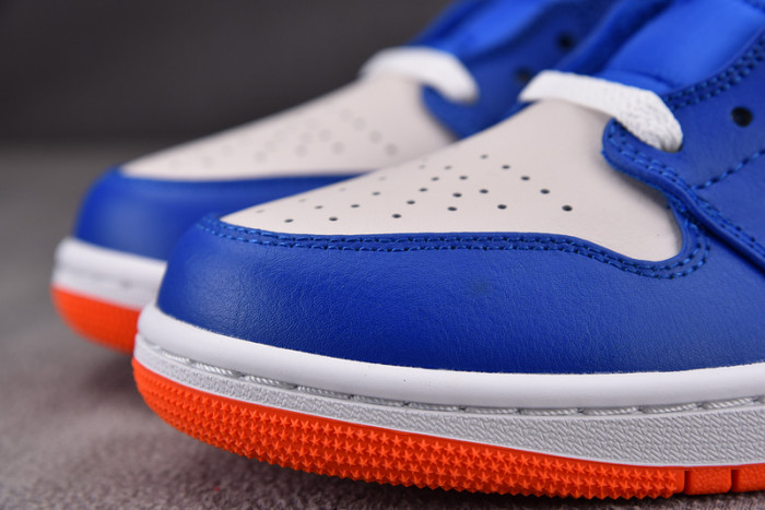 Air Jordan 1 Mid “Knicks” FD1029-400