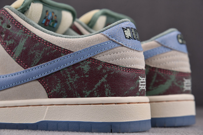 Crenshaw Skate Club x NK SB Dunk Low CSC FN4193-100