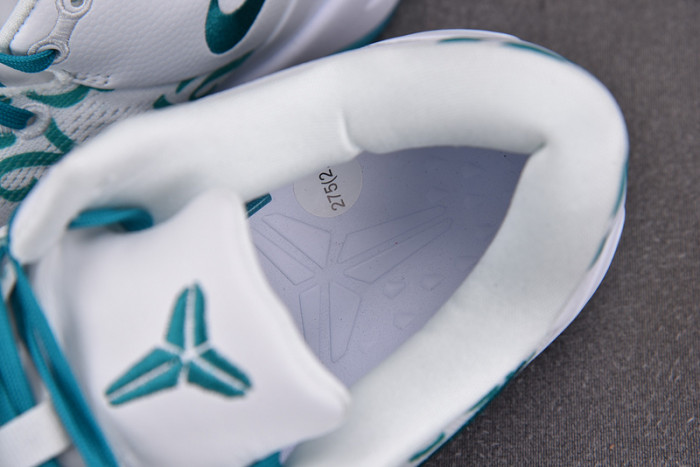 Nike Kobe 8 Protro ‘Radiant Emerald’ FQ3549-101