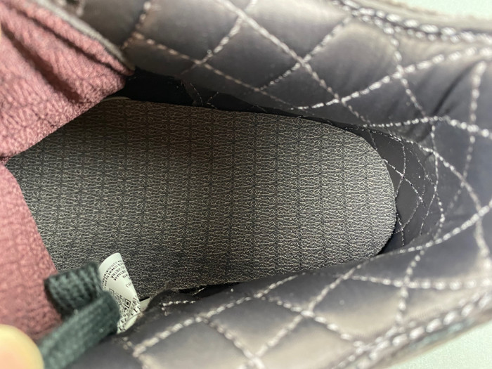 Air Jordan 3 Retro OG SP A Ma Maniére Black Violet Ore (Women