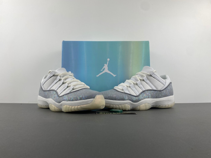 Air Jordan 11 Retro Low Year of the Snake  HQ7000-001