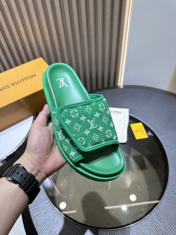 L0VT SANDAL