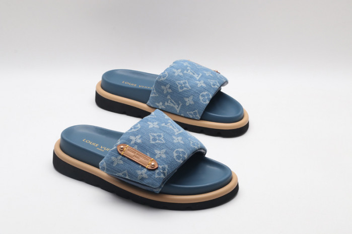L0VT SANDAL