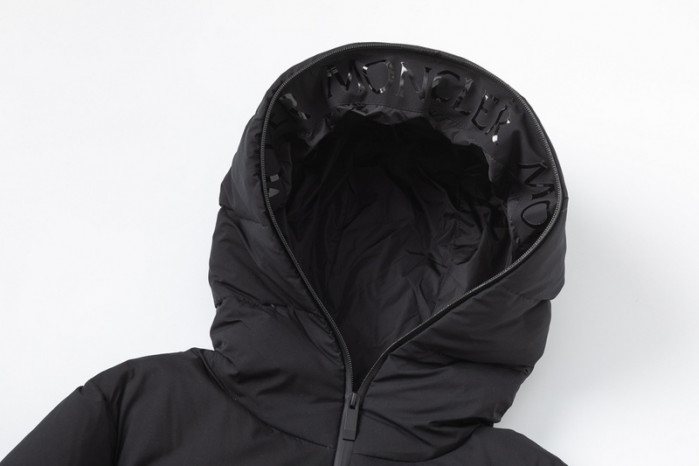 M0*C1ER DOWN JACKET