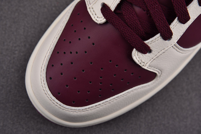 NIKE DUNK LOW Valentine