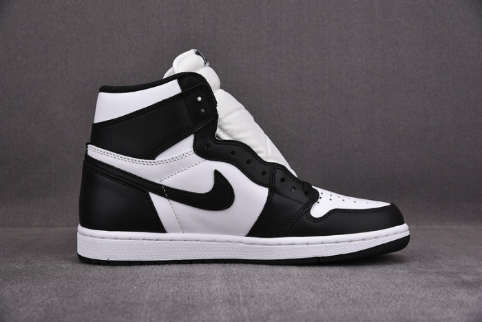 Air Jordan 1 Retro High OG AJ1 555088-010